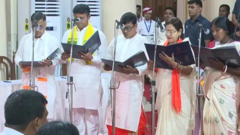Major cabinet expansion in West Bengal, 35 new ministers sworn in