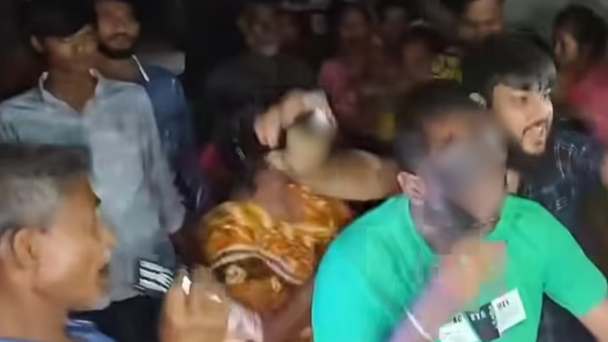শ্যালিকাকে বিয়ে, তরুণসহ ২ স্ত্রীর মুখে চুনকালি দিয়ে গ্রামছাড়া