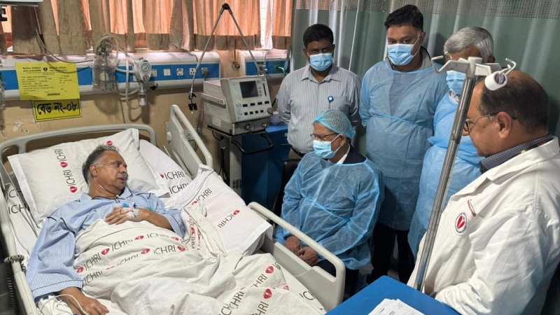 শ্বাসকষ্ট নিয়ে সিসিইউতে মন্ত্রী টুকু, হাসপাতালে দেখতে গেলেন রাষ্ট্রপতি