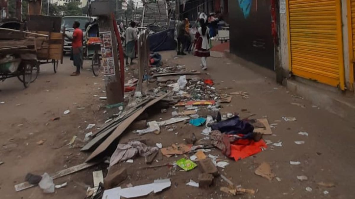 উচ্ছেদ অভিযান চালানো এলাকাগুলোতে আজ কোনো হকার বসতে দেখা যায়নি। ছবি: সংগৃহীত