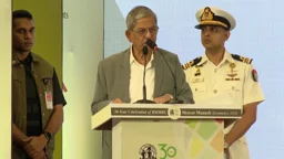 ধৈর্য ধরে সবাই মিলে দেশকে সামনের দিকে এগিয়ে নিতে হবে: রাষ্ট্রপতি