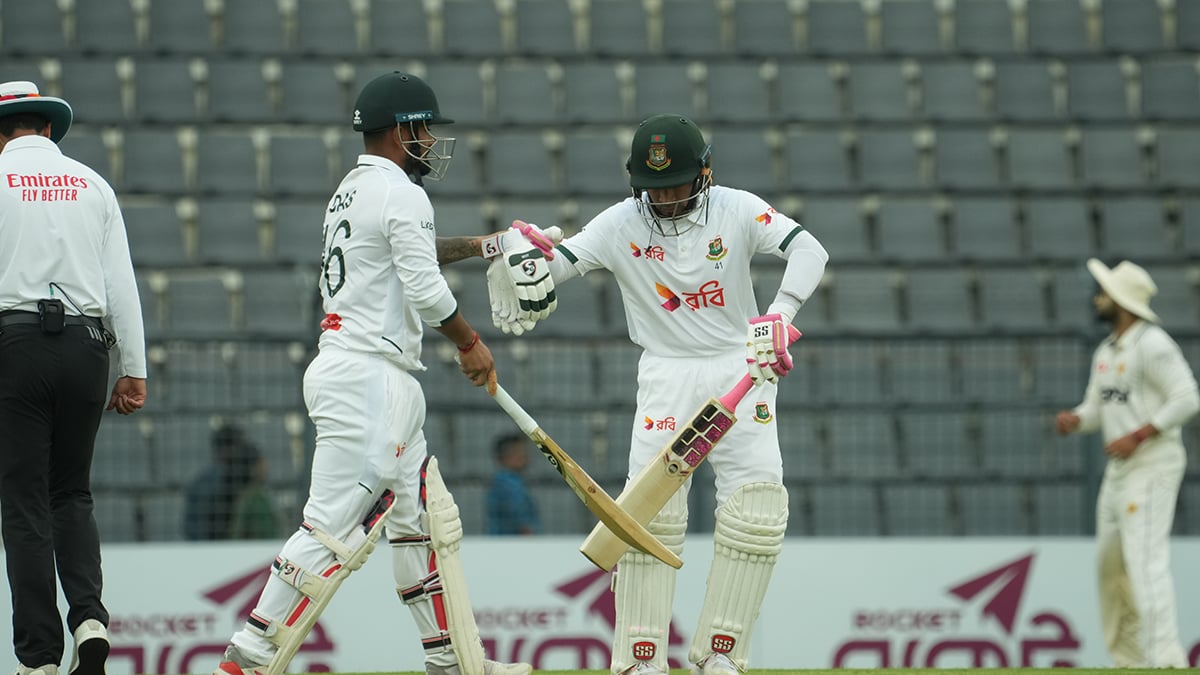 Mushfiqur-Rahim-And-Litton-Das-Closed-1st-Session-Of-3rd-Day-Of-Sylhet-Test-18-05-2026