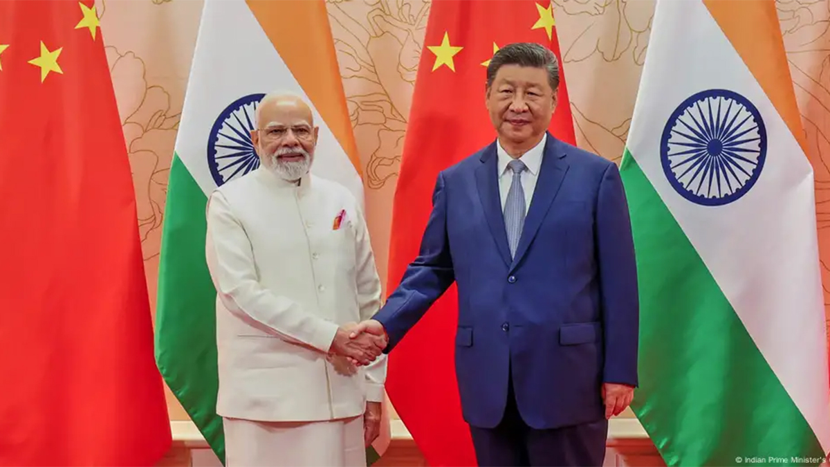 ব্রিকস সম্মেলনে ভারতে শি জিনপিং, বিকেলে মোদির সঙ্গে দ্বিপক্ষীয় বৈঠক