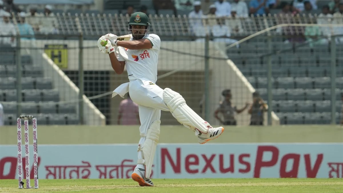 Nazmul-Hossain-Shanto-Playing-A-Pool-Shot-Against-Pakistan-08-05-2026