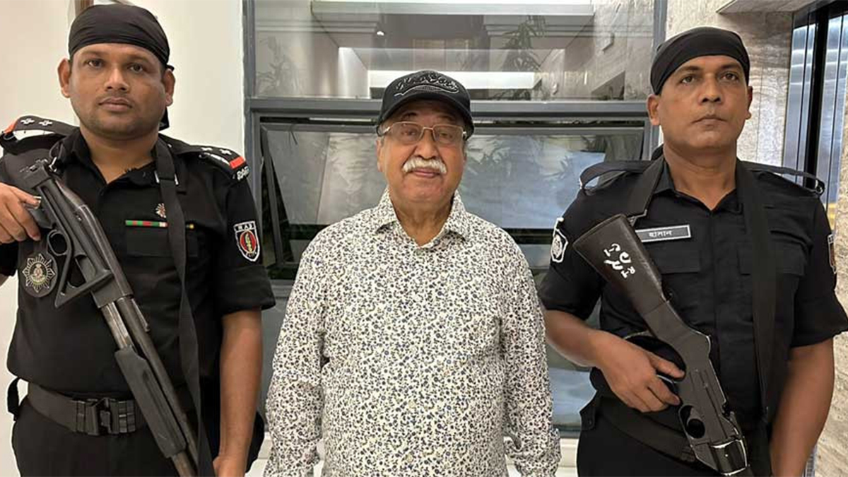গত বছরের ২৪ সেপ্টেম্বর গ্রেপ্তার করা হয় সাবেক মন্ত্রী নুরুল মজিদ মাহমুদ হুমায়ুনকে। ফাইল ছবি