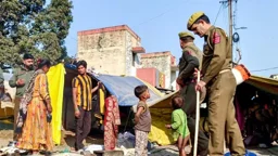 বাংলাদেশি ‘অনুপ্রবেশকারী’দের ফেরত পাঠাতে কাশ্মিরে অভিযান