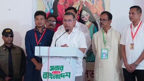 মঙ্গলবার রংপুর নগরীর রাধা গোবিন্দ মন্দিরের ধর্মসভা পূজামণ্ডপে বক্তব্য দেন প্রধানমন্ত্রী তারেক রহমান। ছবি: ভিডিও থেকে নেওয়া