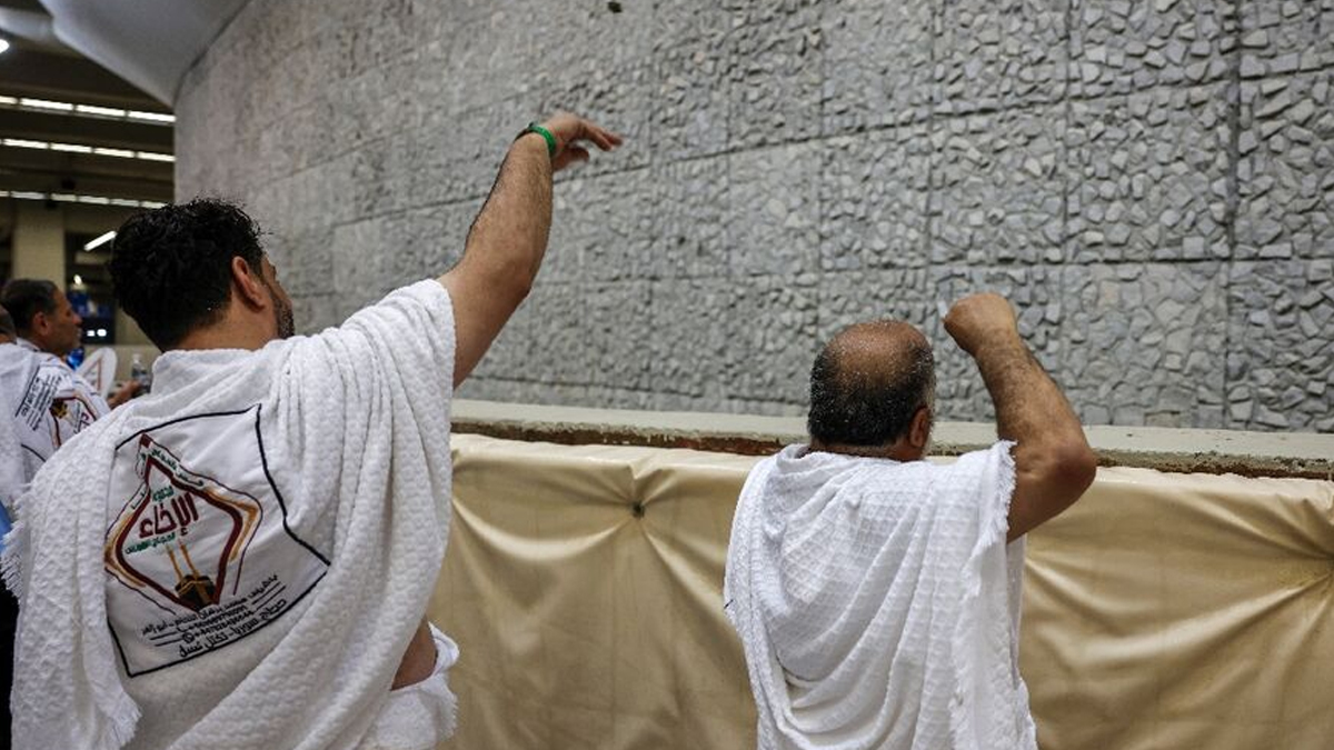 Pebble-Stoning-To-Devil-27-05-2026