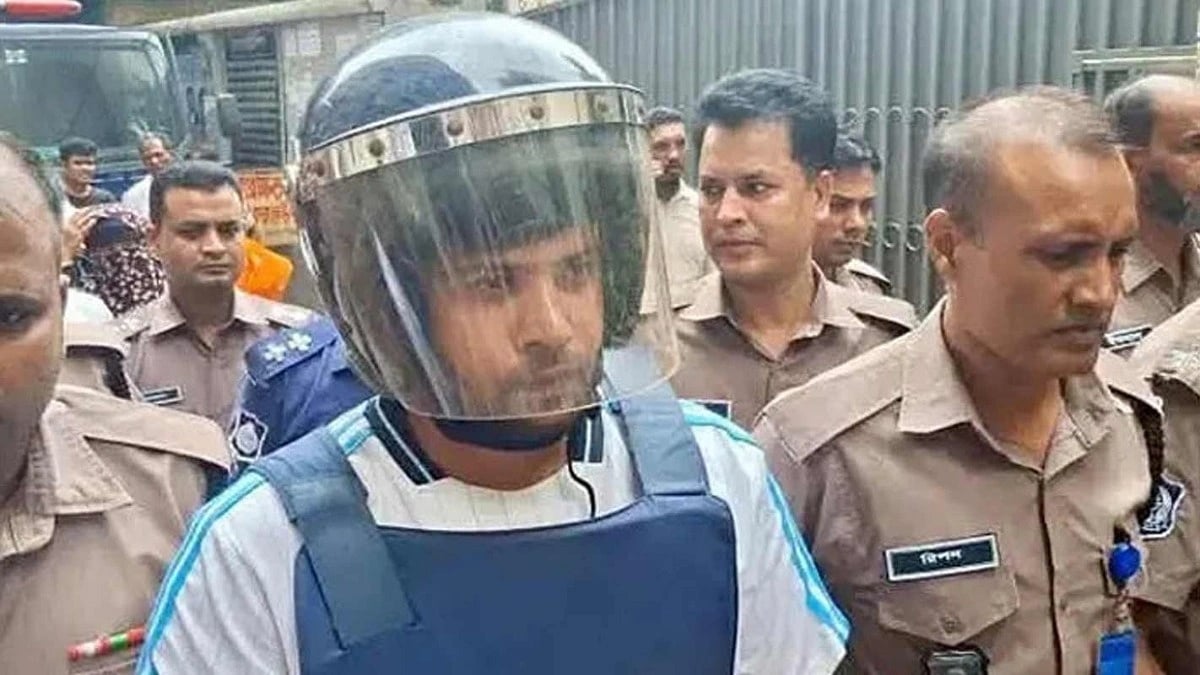 সন্ত্রাসবিরোধী মামলায় গ্রেপ্তার সাবেক মেজর সাদেকুল