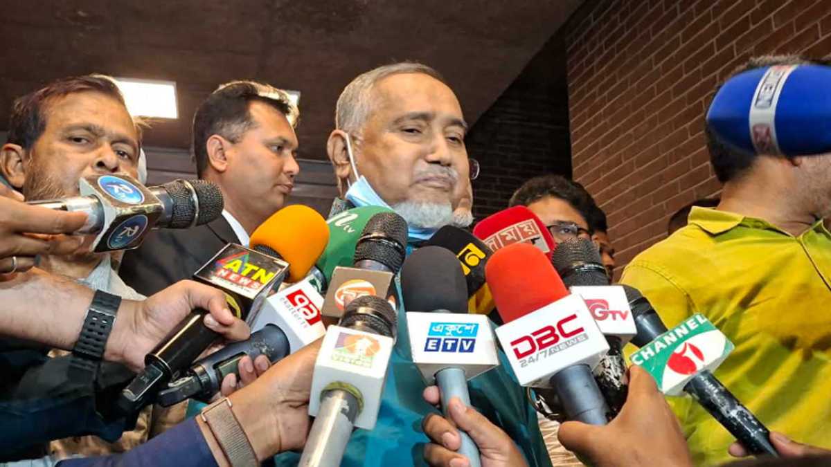 President is a fascist's friend, has no right to speak in parliament_ Taher