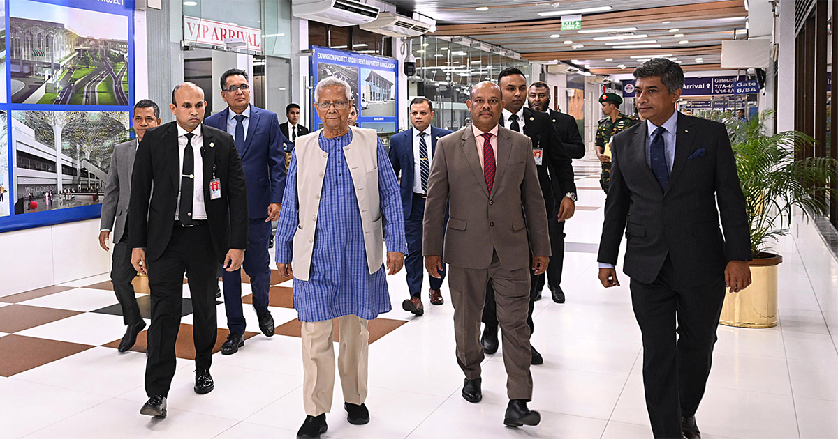 লন্ডনে প্রধান উপদেষ্টার ‘সরকারি সফর’ থেকে অর্জন কী?