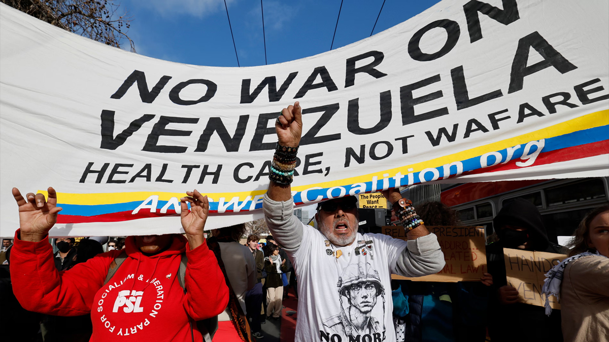 Protest In US Against Aggression In Venezuela 05-01-2026 (3)