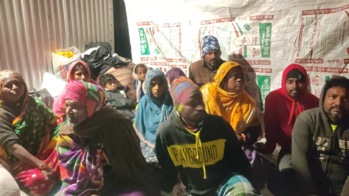 চুয়াডাঙ্গা সীমান্ত দিয়ে ১৪ ভারতীয় নাগরিককে পুশইন, বিজিবির হাতে আটক