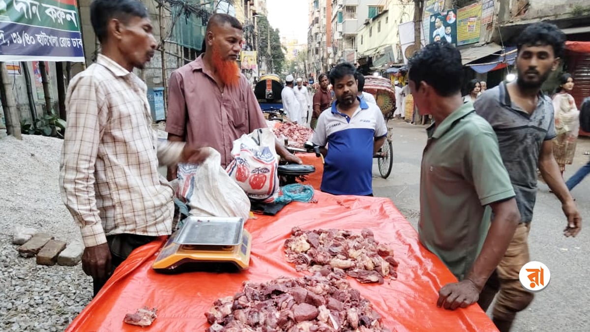 কোরবানিহীনদের ‘কোরবানির বাজার’