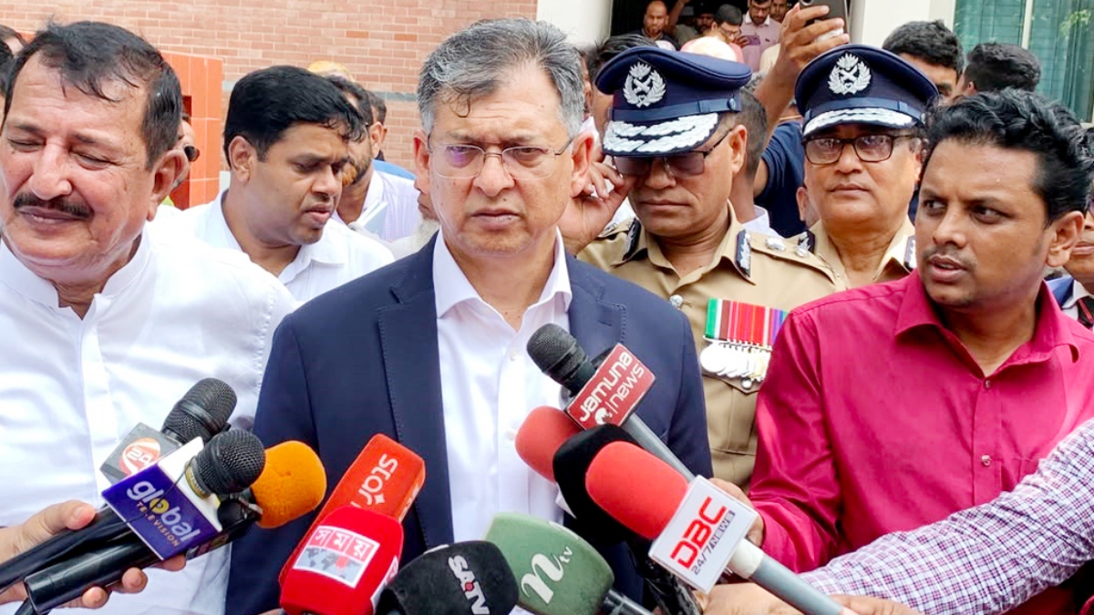বেনজীরের জামিন বাতিলে দুবাইয়ে ল’ ফার্ম নিয়োগ করেছে সরকার: স্বরাষ্ট্রমন্ত্রী