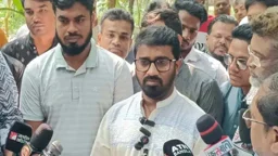 ফেসবুক-ইউটিউবের বাইরে আওয়ামী লীগের রাজনীতি নেই: রাশেদ খাঁন