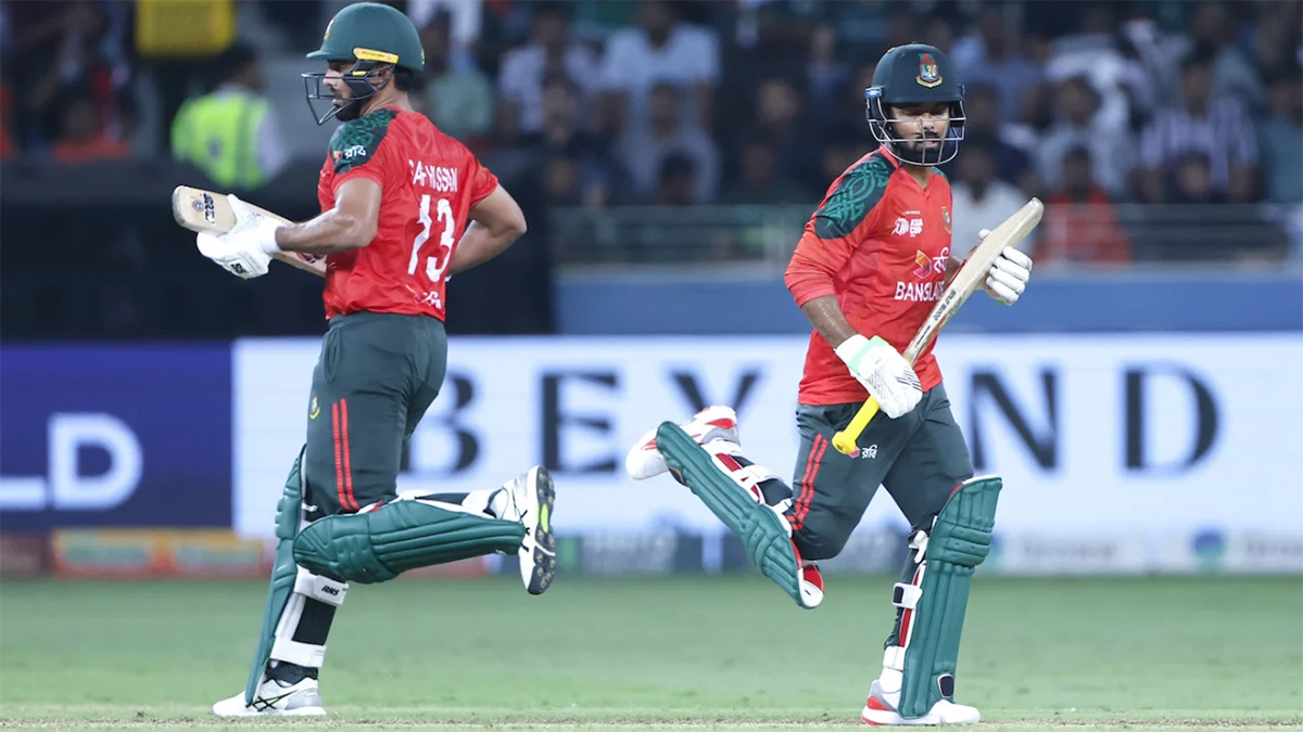 স্নায়ুর লড়াইয়ে জিতে সুপার ফোরে শুভ সূচনা বাংলাদেশের