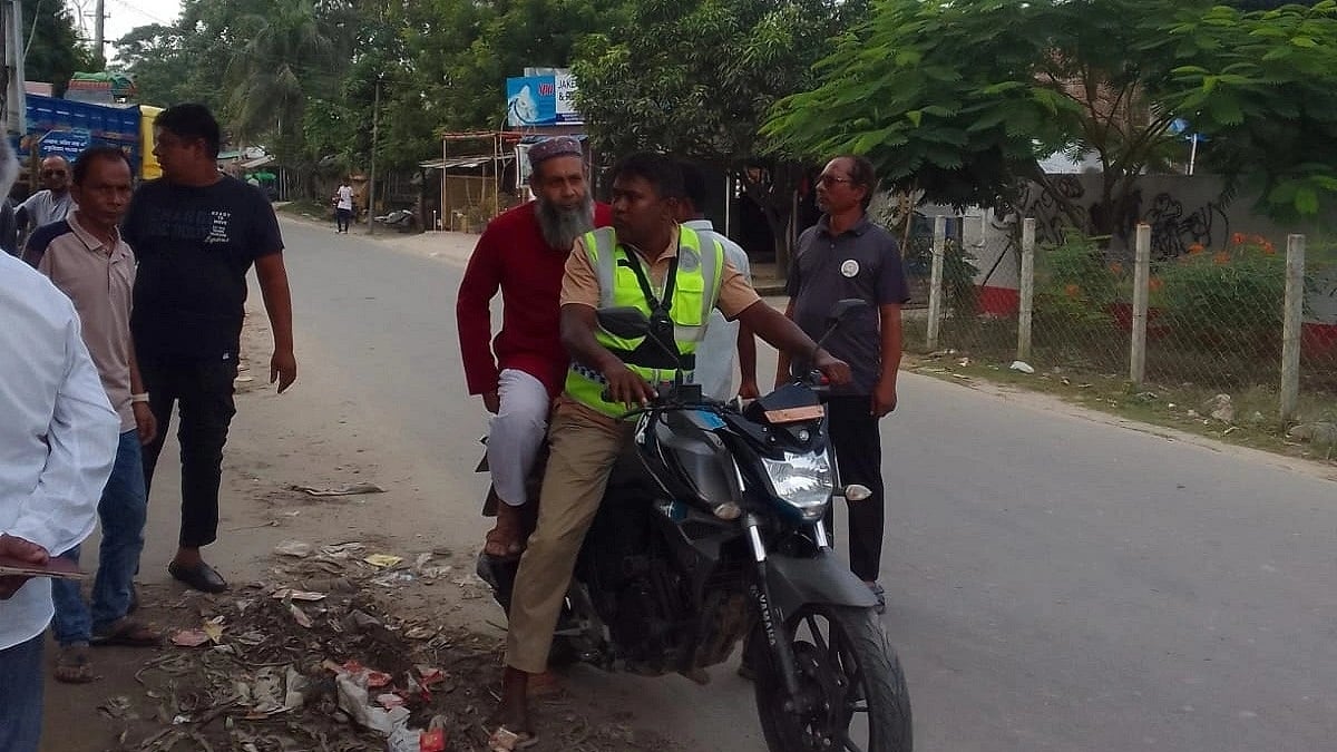 প্রধানমন্ত্রীকে নিয়ে আপত্তিকর মন্তব্যের অভিযোগে কুষ্টিয়ায় শিক্ষক আটক
