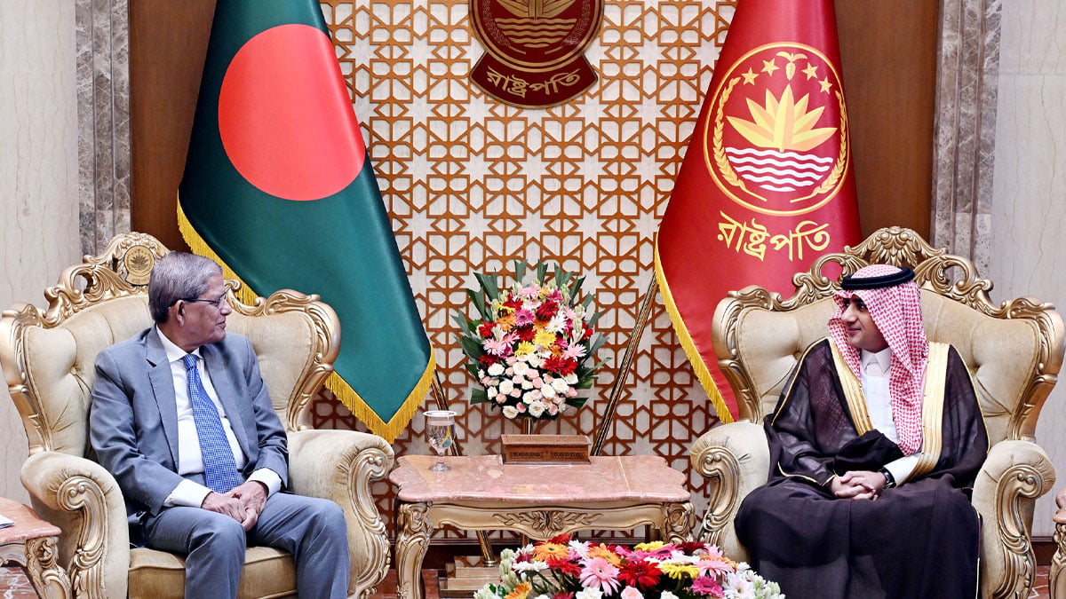 Saudi-Ambassador-To-Bangladesh-Abdullah-Zafer-H-Bin-Abiyah-Meets-President-Mirza-Fakhrul-24-08-2026