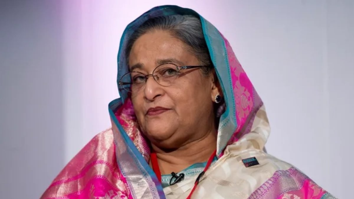 মৃত্যুদণ্ডপ্রাপ্ত আসামি শেখ হাসিনাকে ‘ধরে আনতে চায়’ সরকার