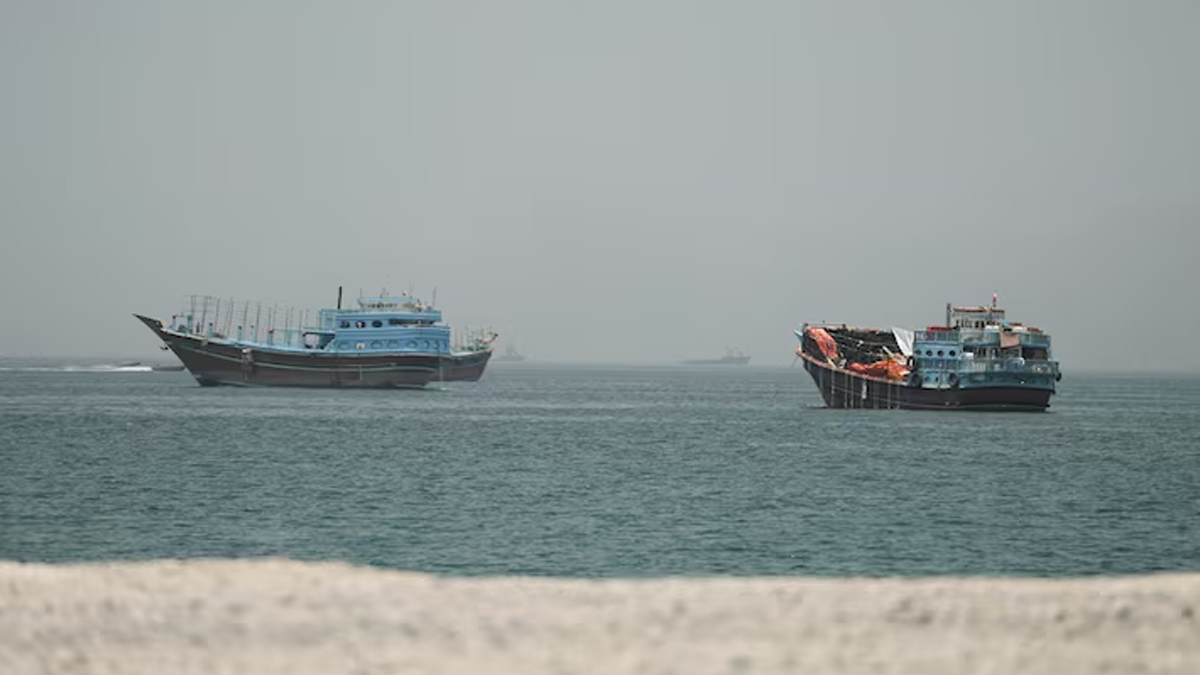 Ships-Moving-At-Strait-Of-Hormuz-26-06-2026