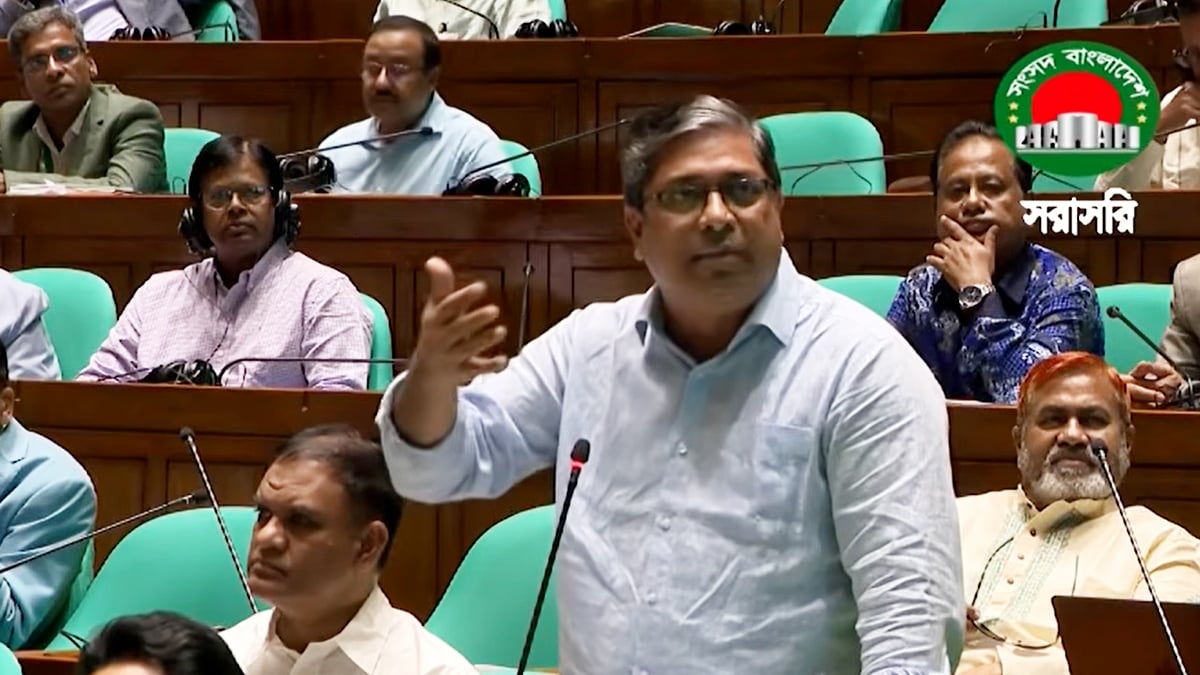 প্রতিমন্ত্রীর বিরুদ্ধে মানহানিকর সংবাদ প্রচারের অভিযোগে সম্পাদক-প্রকাশকের নামে মামলা