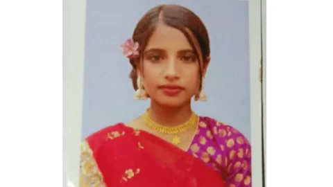 ষষ্ঠ শ্রেণির শিক্ষার্থী তাহমিনা আক্তার। ছবি: সংগৃহীত