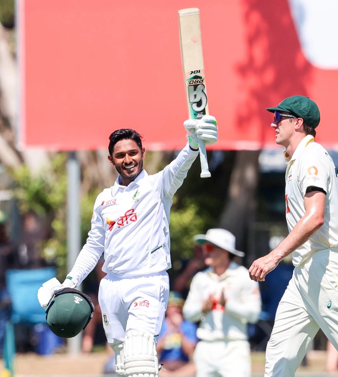 তানজিদের সেঞ্চুরি উদ্যাপন। ছবি: সংগৃহীত
