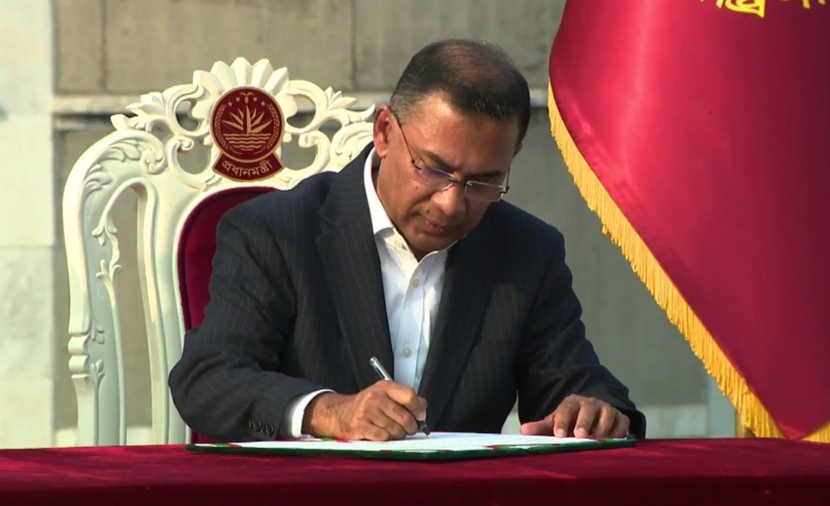 Tarique-Rahman-sworn-in-as-PM
