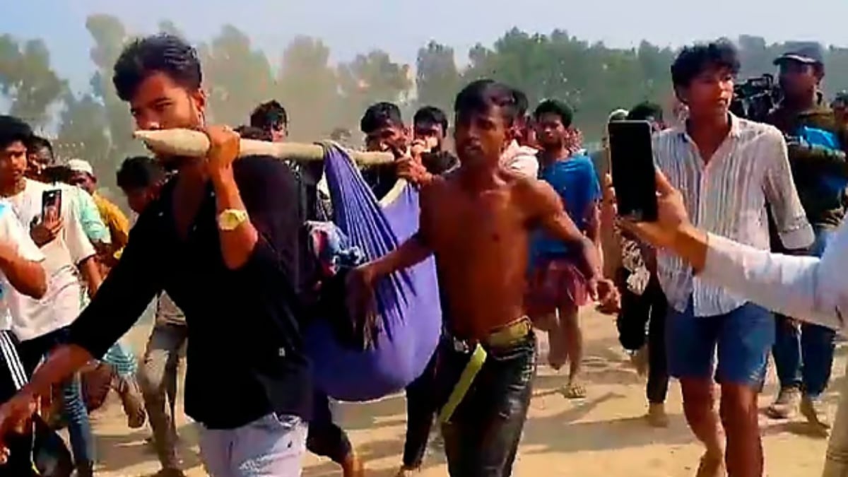 সীমান্তে স্থলমাইন বিস্ফোরণে যুবকের পা বিচ্ছিন্ন