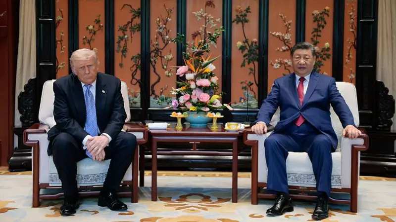Trump warns Taiwan not to declare independence