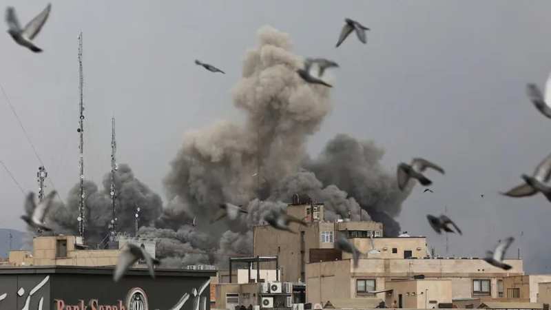 US attack on Iran; Iran's retaliatory strike on US base.