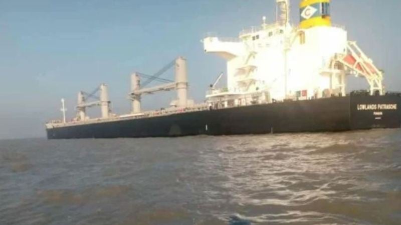 US ship carrying 60,950 metric tons of wheat arrives at Chittagong port