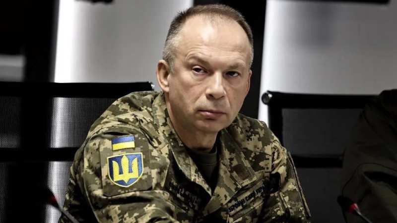 Ukraine's army chief dismissed; Drapatyi named new chief.