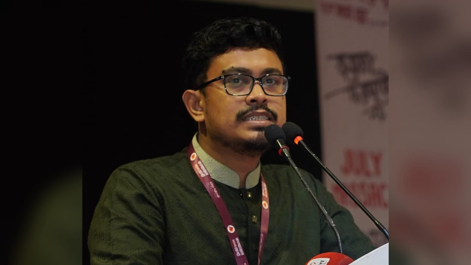 শিবির থেকে বিদায় নিলেন সাদিক কায়েম, ভোট নিয়ে আলোচনা
