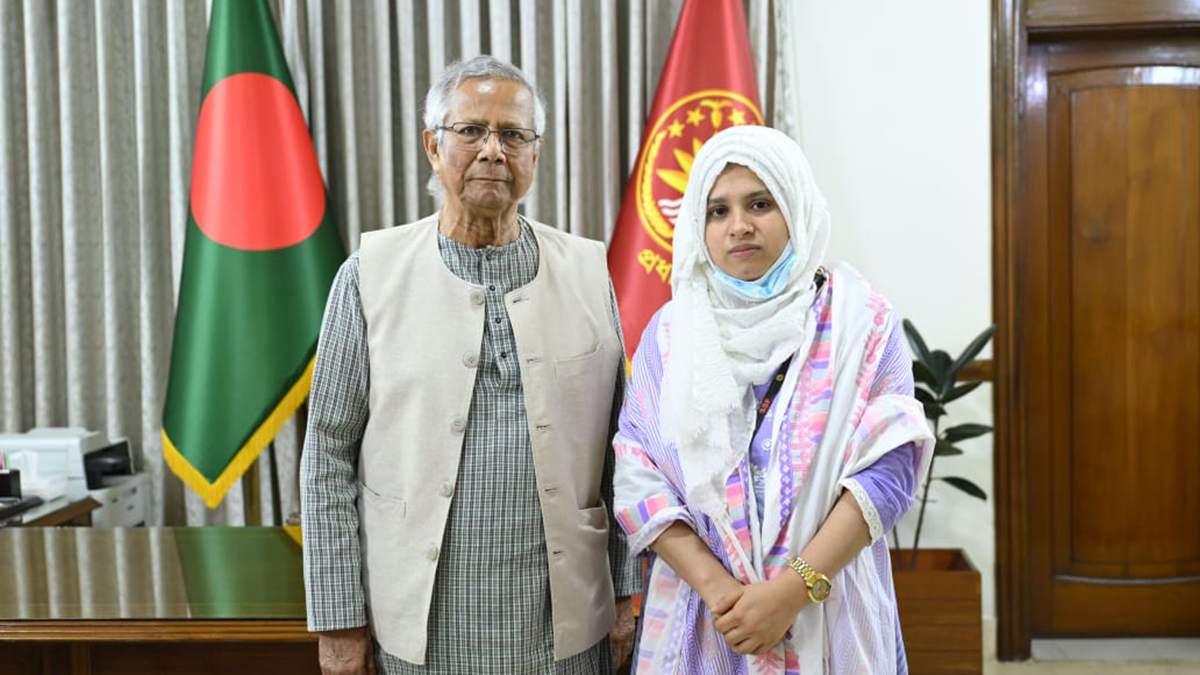 Wife-Of-Nur-Meets-CA-At-Jamuna-02-09-2025