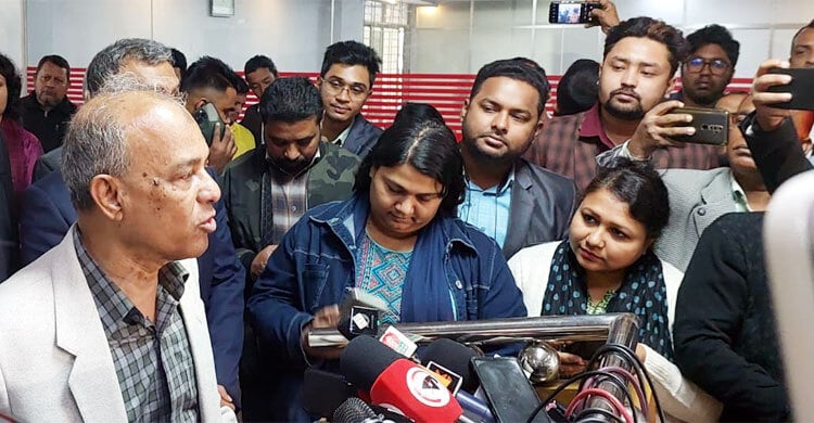ট্রাফিক নিয়ন্ত্রণে ১ হাজার ছাত্রকে নিয়োগ দেবে সরকার
