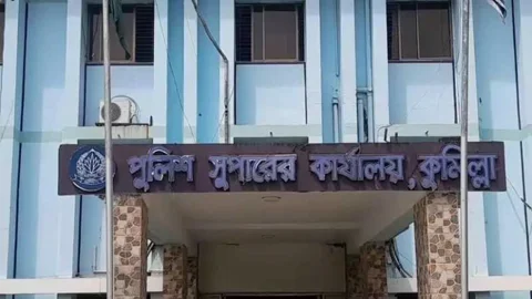 কুমিল্লাজুড়ে কিশোর গ্যাং ও বখাটেদের বিরুদ্ধে পুলিশের চিরুনি অভিযান, আটক ৬২৪