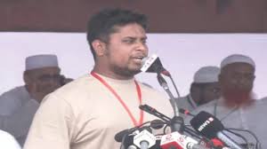ভুলে যাবেন না, আমরা আপনাকে ক্ষমতায় বসিয়েছি : প্রধান উপদেষ্টাকে হাসনাত