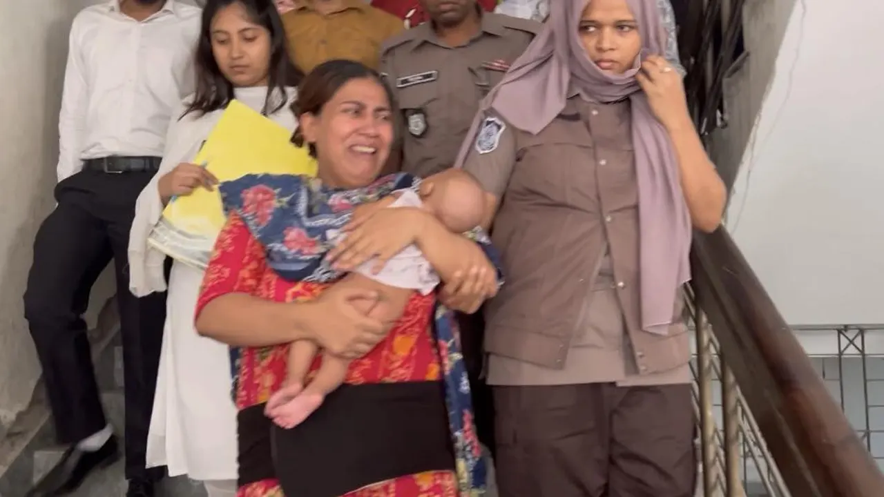 শিশুসহ কারাগারে যাওয়া সেই যুব মহিলা লীগ নেত্রীর জামিন