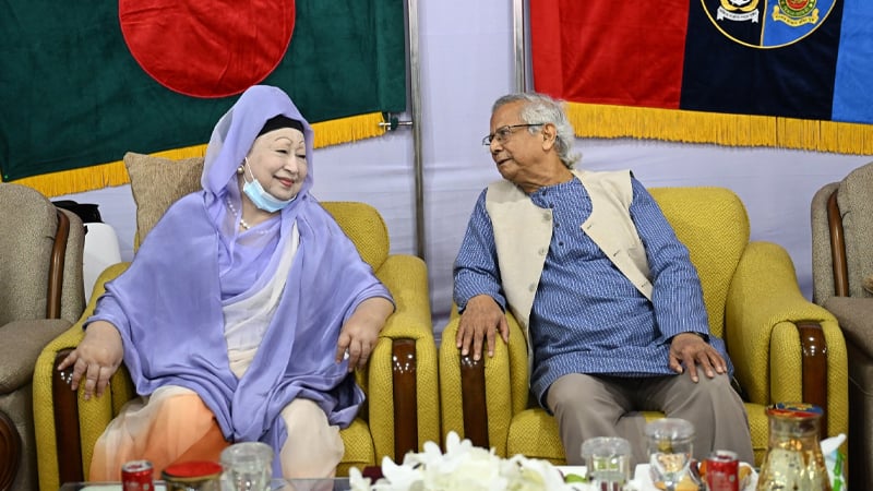 প্রধান উপদেষ্টার সঙ্গে বিএনপি চেয়ারপার্সনের সৌজন্য সাক্ষাৎ