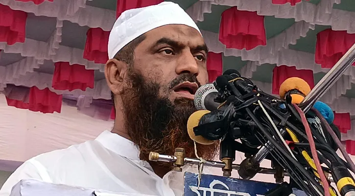 সাবেক রাষ্ট্রপতি সাহাবুদ্দিনের পদত্যাগই যথেষ্ট নয়, গ্রেপ্তার দাবি মামুনুল হকের