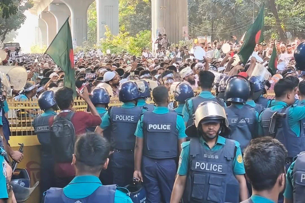 police-teacher