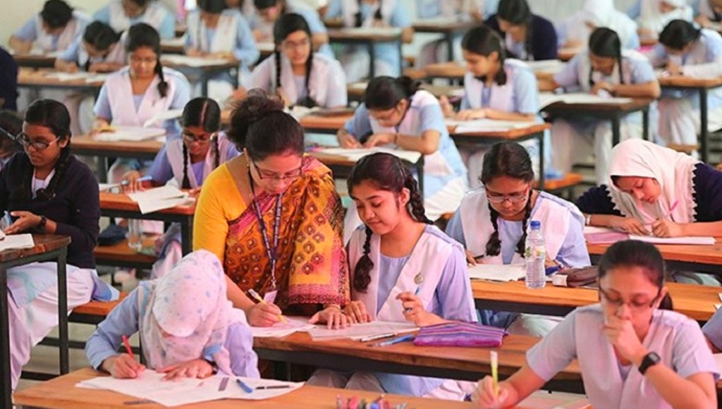 জানুয়ারিতে এসএসসি, জুনে এইচএসসি নেওয়ার প্রস্তাব