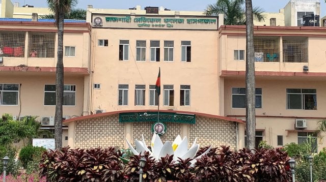 রামেক হাসপাতালে হামের উপসর্গে আরও দুই শিশুর মৃত্যু, ভর্তি ১২৫