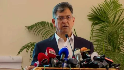 স্বরাষ্ট্রমন্ত্রী সালাউদ্দিন আহমেদ। ছবি: সংগৃহীত